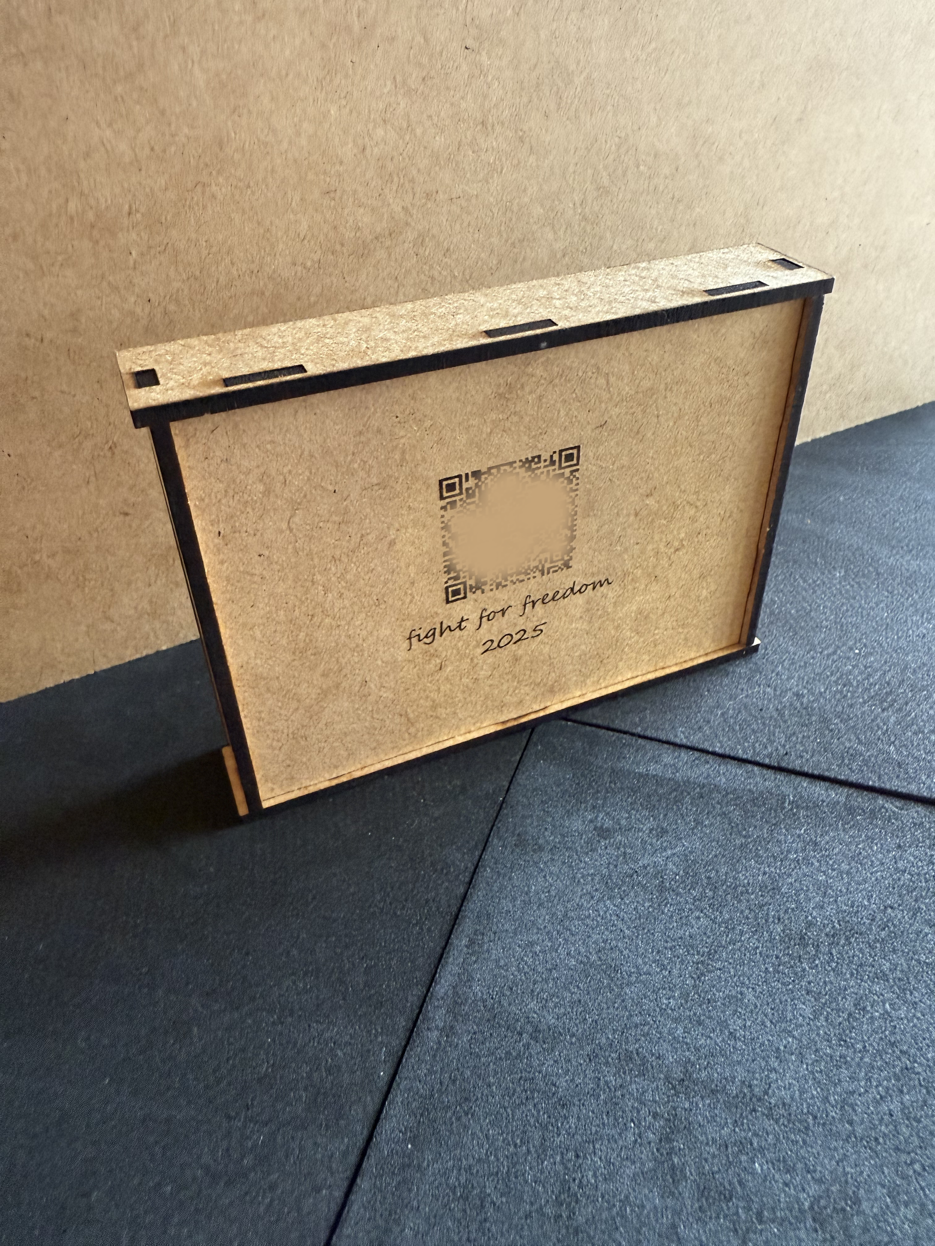 Gift Box View 3